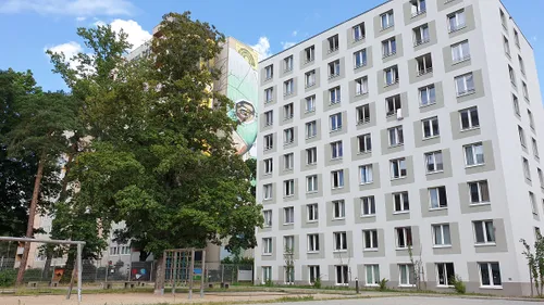 UNTERSTÜTZUNG FÜR GEFLÜCHTETE BEI DER WOHNUNGSSUCHE