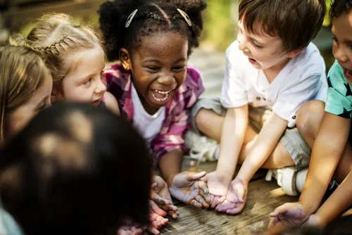 PROJEKTMANAGEMENT IM THEMENBEREICH KINDERRECHTE