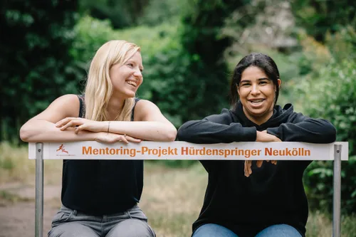 Mentoring für Schüler*innen bei Hürdenspringer Berlin