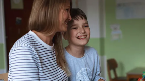 Werden Sie ehrenamtliche*r Wegbegleiter*in für die AWO Vormundschaften