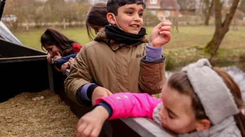 Kunst und Spiel für Kinder in einer Gemeinschaftsunterkunft