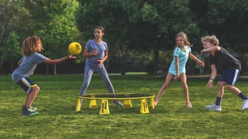 Unterstützung beim Sport im Bereich der offenen Kinder- und Jugendarbeit