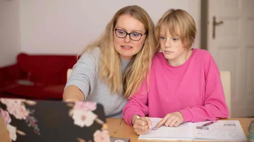 Förderer/Förderin in der Schulbildung