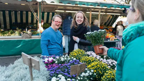 Gelegentliche Unternehmungen mit einer 43-jährigen Bewohnerin der Wohngruppe MaxB