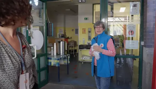 Gemeinsam helfen: werde Ehrenamtliche*r in der Bahnhofsmission am Ostbahnhof!