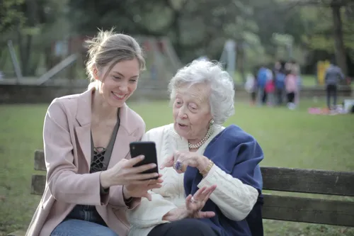 Digitale Helfer*innen für Senior*innen im Stadtteil Harlaching / München gesucht