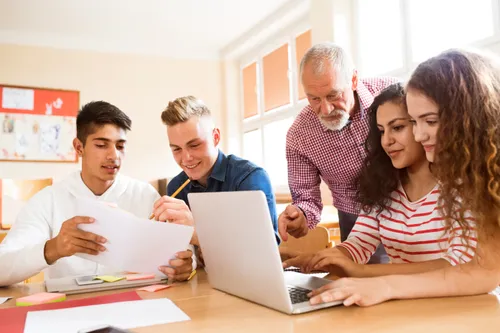 Als Job-Mentor:in Mittelschüler:innen helfen eine Lehrstelle zu finden