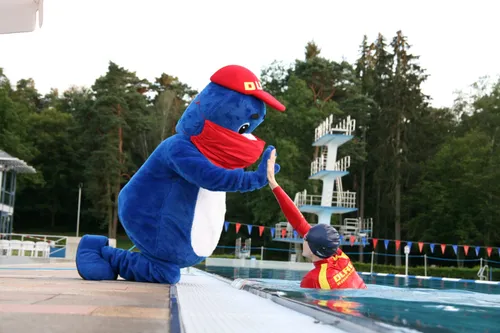 Gebe Schwimmkurse für Kinder oder Erwachsene