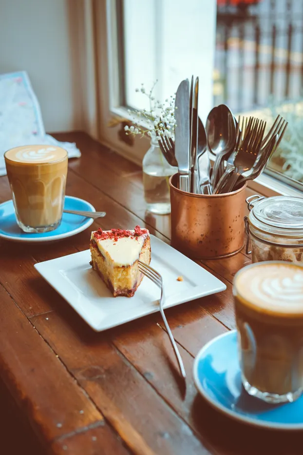 Schwarzmarkt Café und Laden by Nikolauspflege – Stiftung für blinde und sehbehinderte Menschen