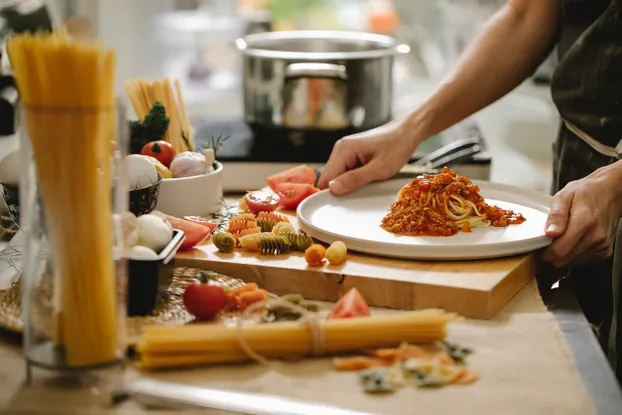 Freitags Familiennachmittag im Café: Kochen, Backen, Programmgestaltung (ID:292479)