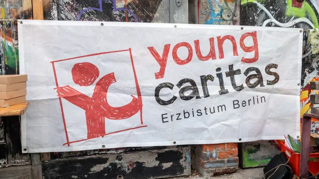 Informiere dich über Engagementmöglichkeiten! by youngcaritas Berlin