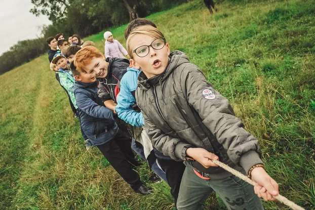 Entwickle mit uns eine Zukunftswerkstatt für Kinder und Jugendlichen mit Behinderungen und Diskriminierungserfahrung und führe diese in Schulen und in Jugendzentren durch bei Inclutopia gUG