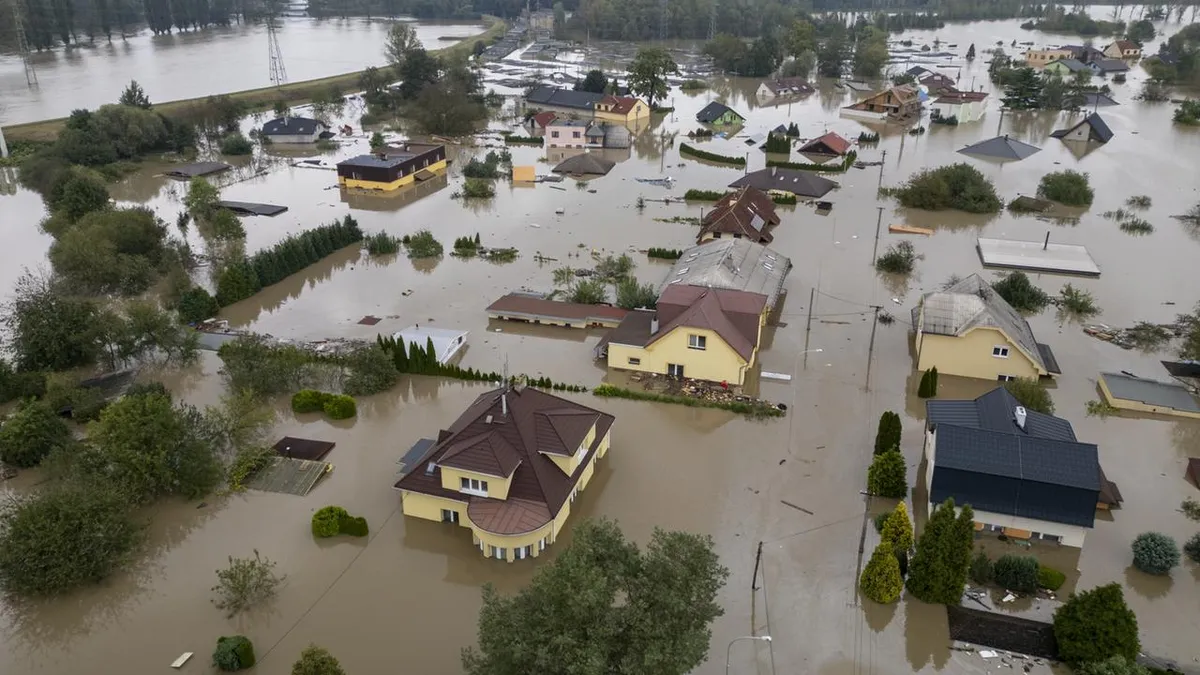 Hochwasser-Liveblog: ++ Tschechien will Armee im Flutgebiet einsetzen ++